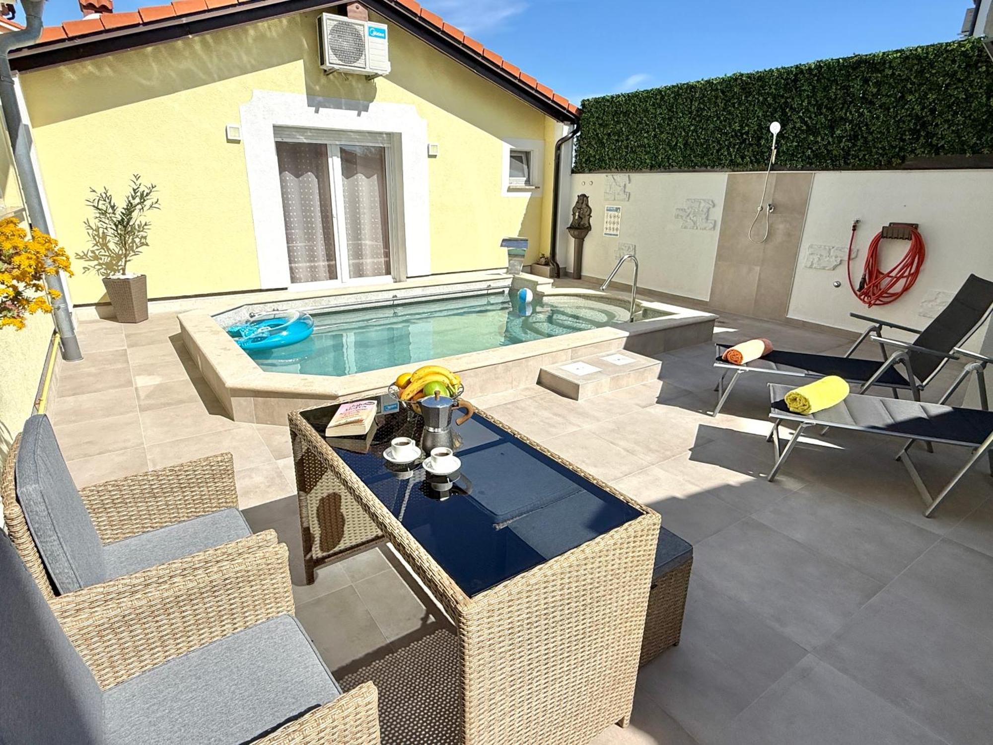 Poolside Studio Fažana Buitenkant foto